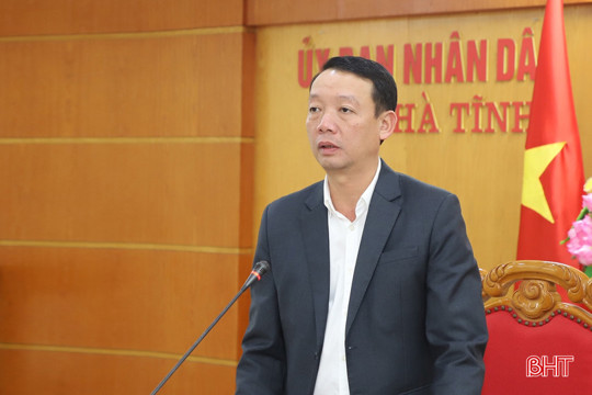 Quyết định về việc ủy quyền một số nội dung về quản lý, thực hiện chế độ, chính sách đối với Ok king corn, công chức, viên chức