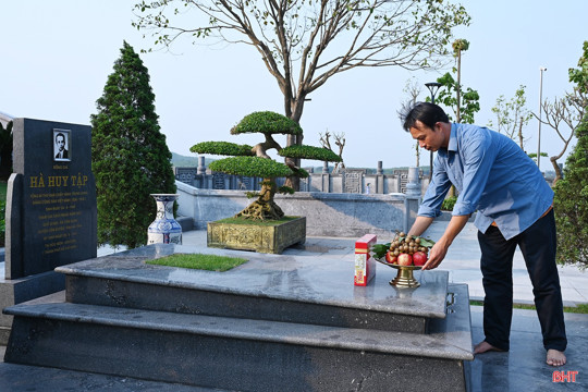 Tổng Bí thư Hà Huy Tập sống mãi trong tâm thức người dân M Okking39 bảo mật cao