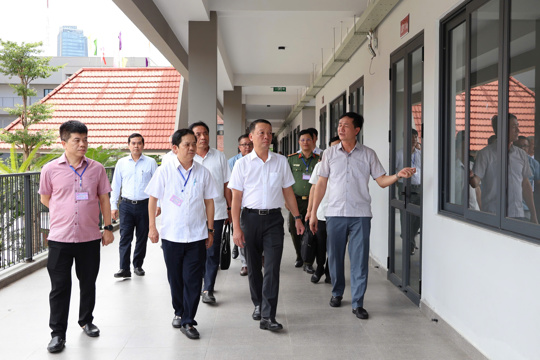 Chủ tịch UBND tỉnh kiểm tra công tác chuẩn bị thi tốt nghiệp THPT năm 2026 