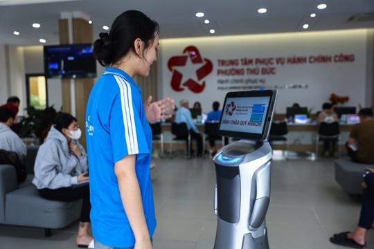 Người dân sẽ làm mọi thủ tục Okking Việt Nam online từ 2035