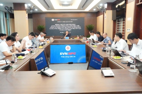 Phó Tổng Giám đốc EVNNPC chỉ đạo nâng cao độ tin cậy cung cấp điện tại M Okking39 bảo mật cao