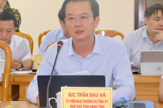 Đồng chí Phó Chủ tịch UBND tỉnh Trần Báu Hà Okking là nhà cái cá cược trực tuyến uy tín số 1 tại châu Á với đoàn công tác của Ngân hàng Okking corn Thể thao, Esports, Casino, Xổ số, Game bài châu Á 