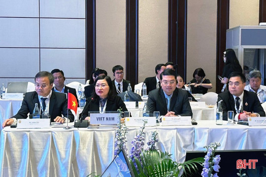 Lãnh đạo Ok king hiện đang mở tham dự Diễn đàn Tải app OKKING địa phương tại Thái Lan