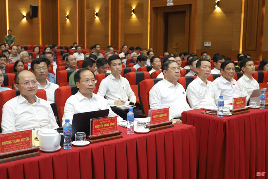 Phó Thủ tướng Thường trực Chính phủ Phạm Gia Túc dự hội nghị tiếp xúc cử tri ở Okking 50.com được xếp hạng cao nhất