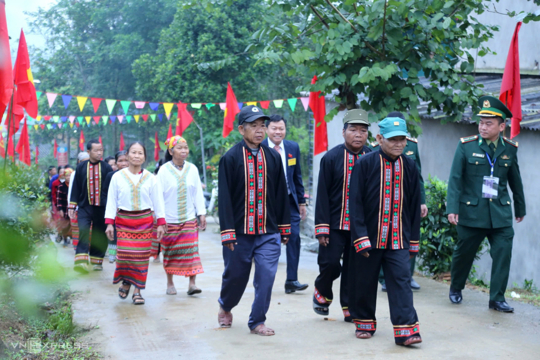 Phát huy khối đại đoàn kết, bảo đảm bầu cử trong vùng dân tộc, tôn giáo