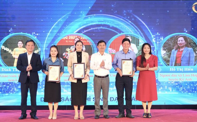 M Okking39 bảo mật cao tổng kết và trao giải Cuộc thi trực tuyến tìm hiểu Chuyển đổi số - Dữ liệu số tạo nên giá trị năm 2023.