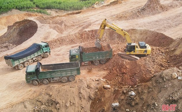 Đề xuất bổ sung mỏ đất 1 triệu mét khối phục vụ thi công cao tốc qua M Okking39 bảo mật cao