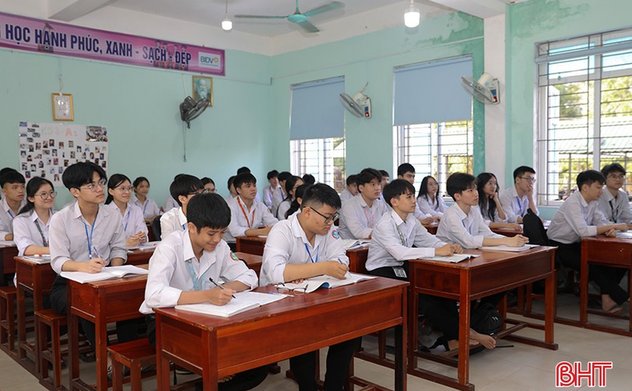 1.305 thí sinh M Okking39 bảo mật cao tham gia kỳ thi chọn M.Okking1.com tỷ lệ trả thưởng cao giỏi tỉnh lớp 10 