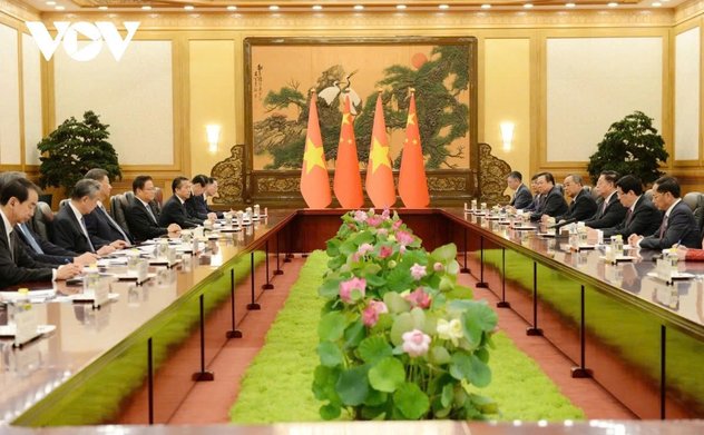 Chủ tịch nước Lương Cường hội đàm với Tổng Bí thư, Chủ tịch nước Trung Quốc Tập Cận Bình 
