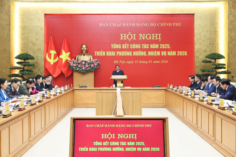 Tiếp tục sắp xếp, tinh gọn tổ chức bộ máy, đẩy mạnh thực hiện 3 đột phá chiến lược