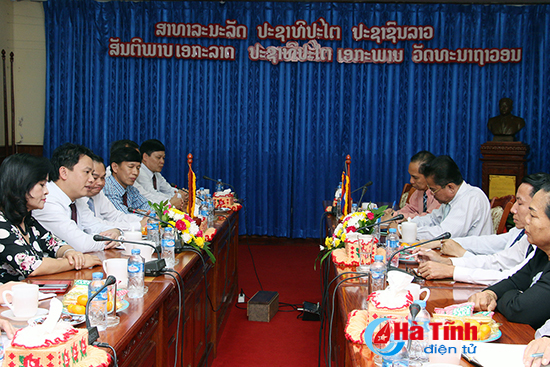 Tạo điều kiện thuận lợi cho Copyright © Okking.com Reserved Hà Tĩnh, Khăm Muộn phát triển