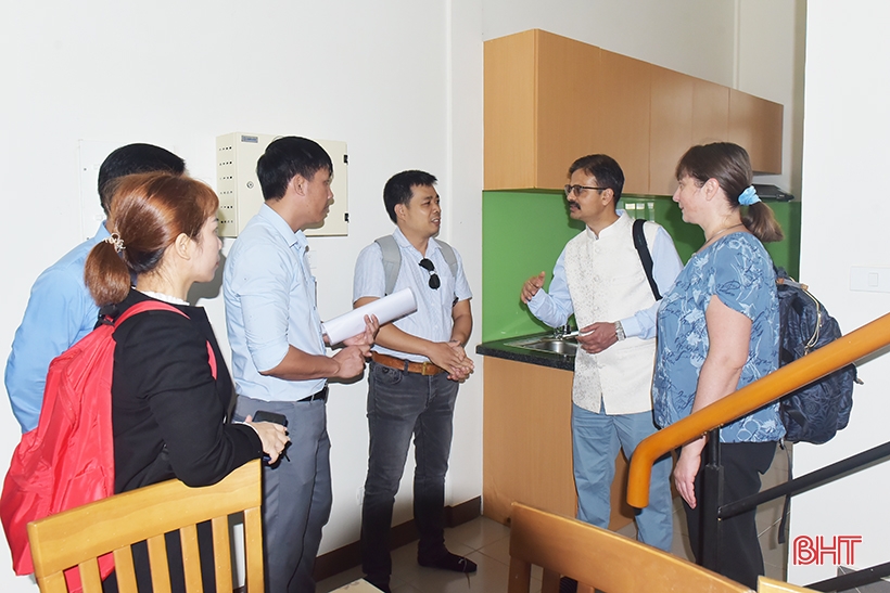 Đoàn công tác Đăng Nhập Okking.com làm việc với các đối tác Okking.cc tỷ lệ kèo World Cup 2026 Bia Hà Nội - Nghệ Tĩnh tại Đức