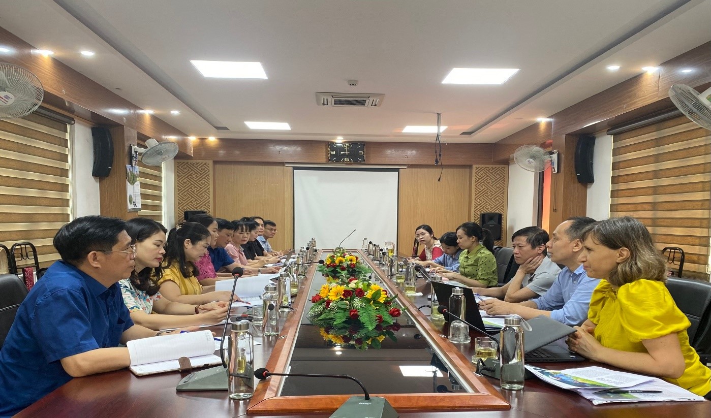 Tăng cường phối hợp với Tổ chức Winrock International Việt Nam OKKING nohu triển khai Dự án Phòng, chống Mua bán người do Cơ quan Phát triển Quốc tế Hoa Kỳ (USAID) tài trợ trên địa bàn  Đăng Nhập Okking.com