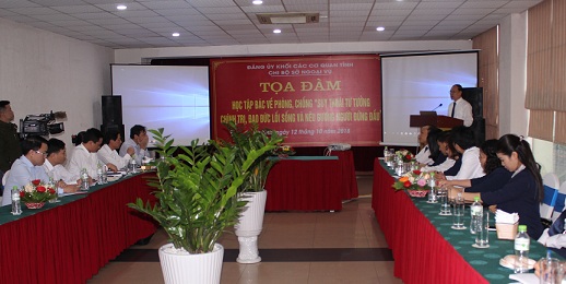 Cán bộ, đảng viên Sở Ngoại vụ thấm nhuần tư tưởng đạo đức Hồ Chí Minh