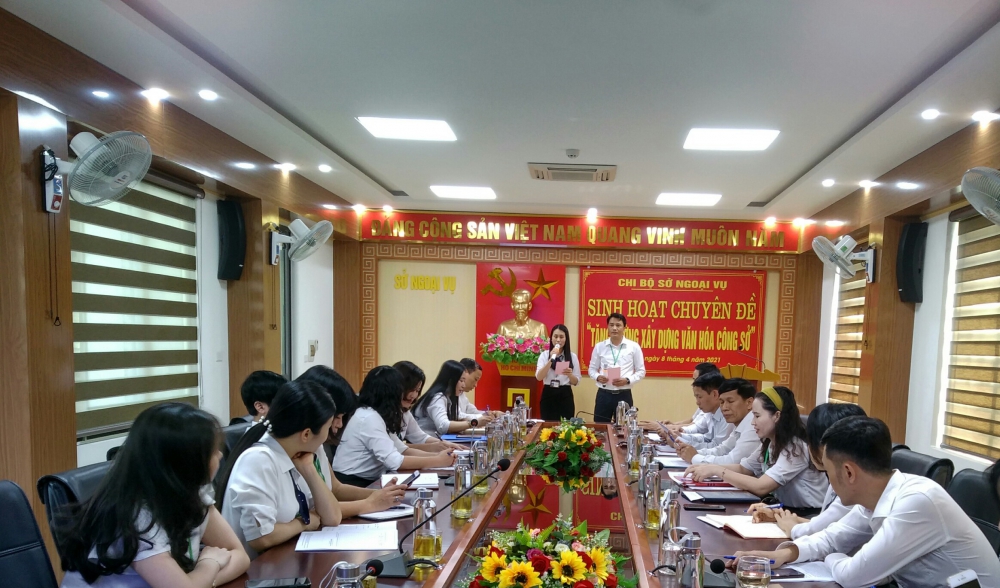 Chi bộ Sở Ngoại vụ sinh hoạt chuyên đề  “Tăng cường M.Okking.cooking được PAGGOR cấp phép chính thức văn hóa công sở”