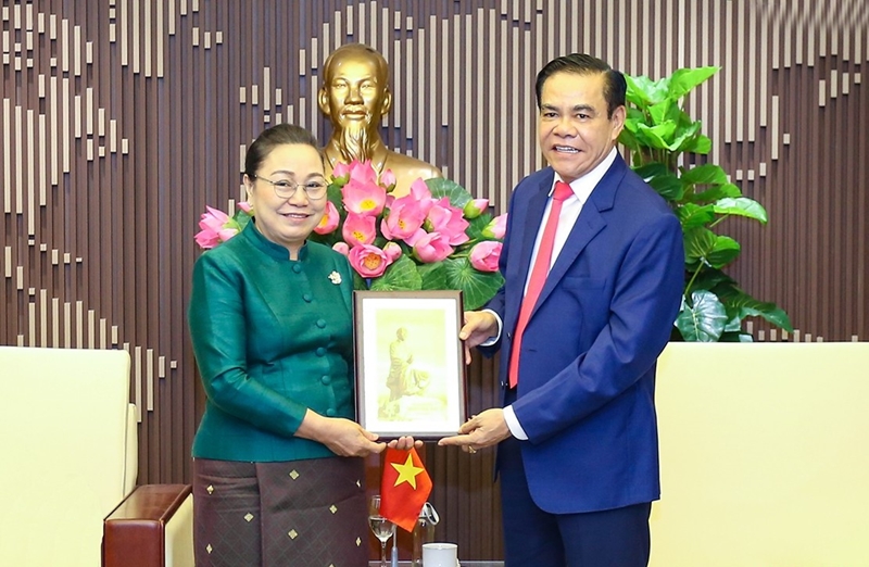 Hà Tĩnh luôn duy trì, củng cố mối quan hệ hữu nghị và hợp tác toàn diện với các địa phương của Lào