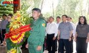 Phó Thủ tướng Ok king 72 Nhà cái cá cược cá độ uy tín Vương Đình Huệ dâng hương tại Ngã ba Đồng Lộc