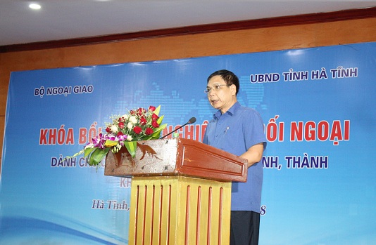 Bồi dưỡng nâng cao nghiệp vụ đối ngoại cho cán bộ, công chức các tỉnh miền Trung