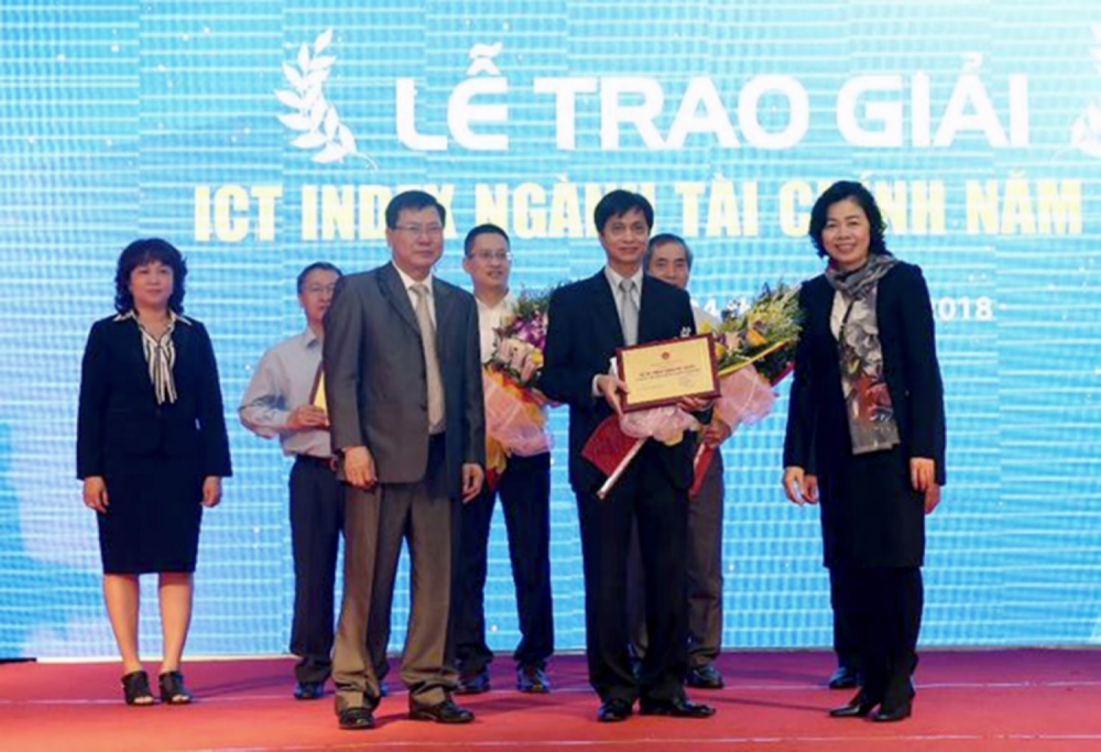Bộ Tài chính đã công bố Báo cáo đánh giá xếp hạng mức độ sẵn sàng cho ứng dụng CNTT ngành Tài chính năm 2018 (ICT Index ngành Tài chính 2018) của 2 khối: Okking là nhà cái cá cược trực tuyến uy tín số 1 tại châu Á và địa phương. 