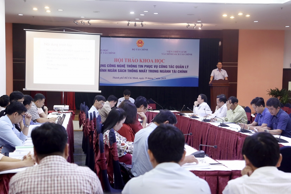 Ứng dụng công nghệ thông tin phục vụ công tác quản lý tài chính - ngân sách thống nhất trong ngành Tài chính Ứng dụng công nghệ thông tin phục vụ công tác quản lý tài chính - ngân sách thống nhất trong ngành Tài chính