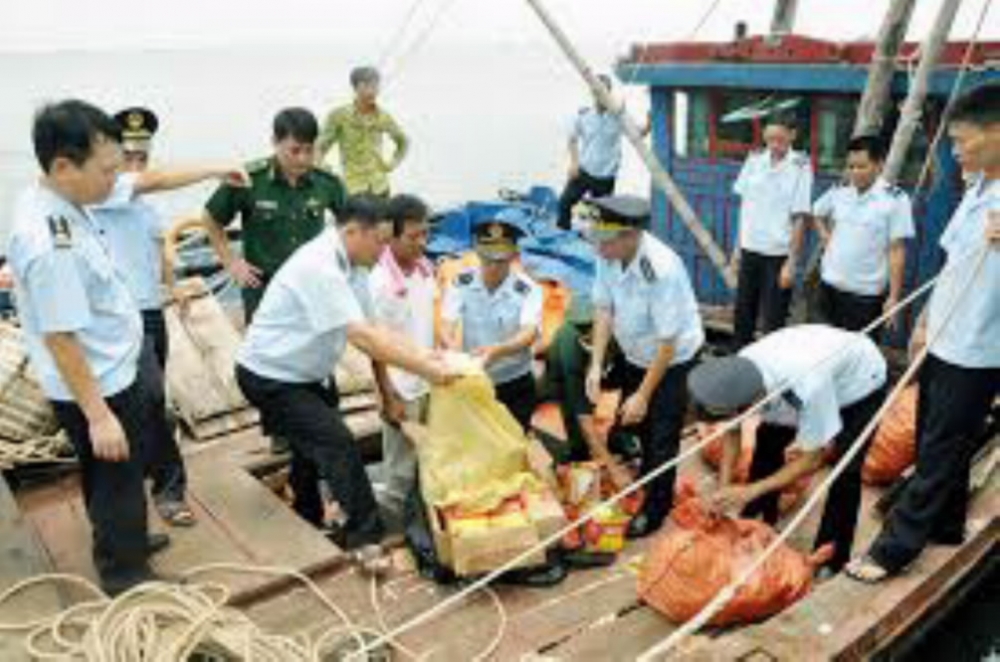 Tăng cường chống buôn lậu, gian lận thương mại và hàng giả dịp Tết Nguyên đán Đinh Dậu - 2017