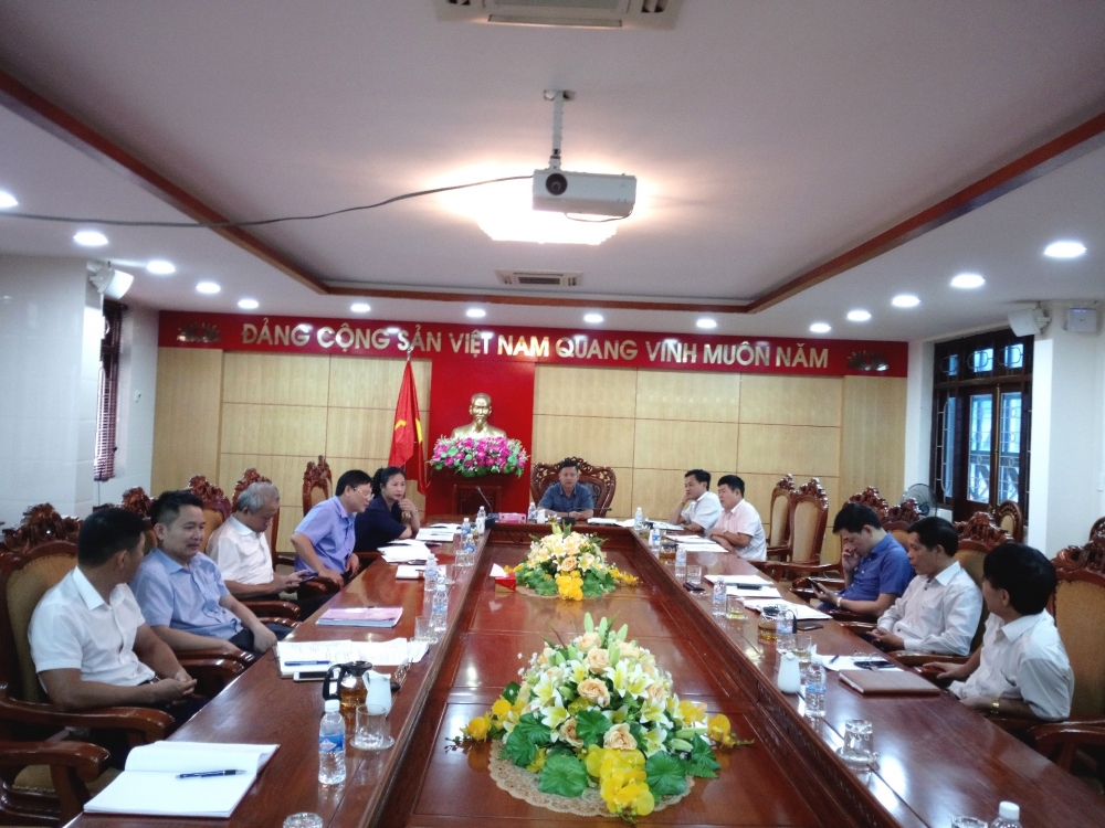 Họp giao ban Ban Giám đốc Sở và Trưởng các phòng, lãnh đạo Trung tâm TV&DVTCC tháng 5/2019