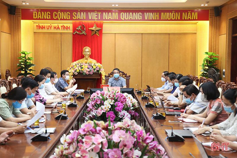 Hà tĩnh tiếp tục siết chặt kỷ luật, kỷ cương hành chính, nâng cao đạo đức công vụ Hà tĩnh tiếp tục siết chặt kỷ luật, kỷ cương hành chính, nâng cao đạo đức công vụ