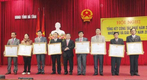 HÀ TĨNH ĐẪN ĐẦU CẢ NƯỚC VỀ TỶ LỆ TĂNG THU