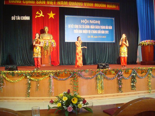 HỘI NGHỊ SƠ KẾT CÔNG TÁC TÀI CHÍNH NGÂN SÁCH 6 THÁNG ĐẦU NĂM, TRIỂN KHAI NHIỆM VỤ 6 THÁNG CUỐI NĂM 2012