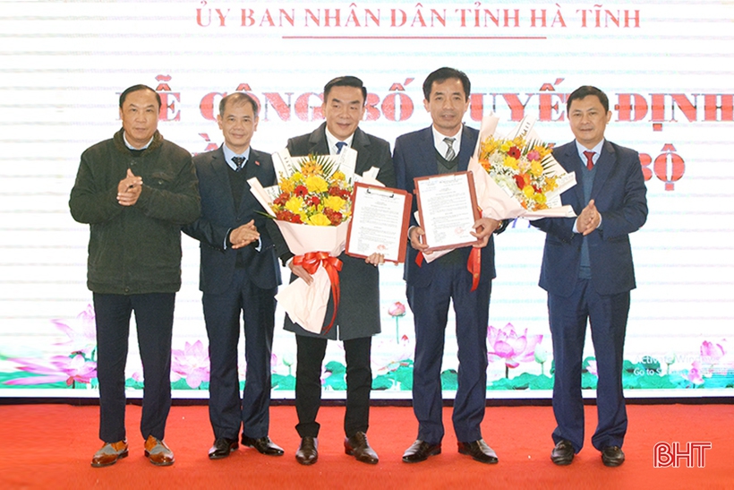 Công bố quyết định bổ nhiệm 2 Phó Giám đốc Sở Okking nổi tiếng với kho game “xanh chín” Hà Tĩnh