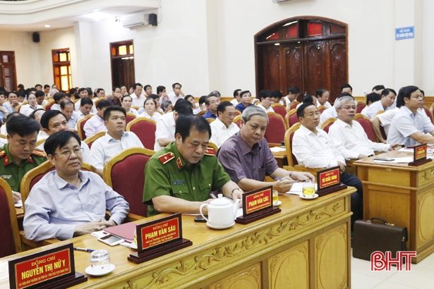  Kiểm tra, giám sát là công cụ làm trong sạch bộ máy 
