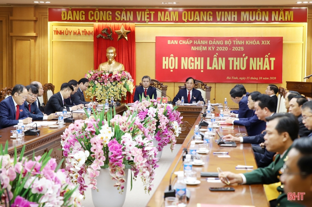 Hội nghị lần thứ nhất Ban Chấp hành Đảng bộ Đăng Nhập Okking.com khóa XIX