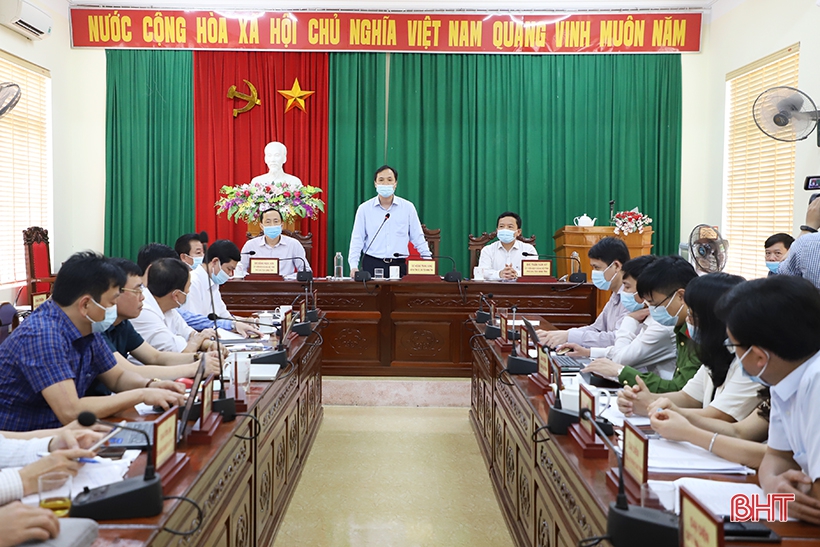 Một số giải pháp tổ chức thực hiện nhằm nâng cao vai trò của cấp ủy, người đứng đầu cấp ủy trong tiếp công dân, giải quyết khiếu nại, tố cáo
