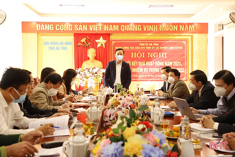 Đoàn công tác của BTV Tỉnh ủy cùng huyện Cẩm Xuyên tháo gỡ khó khăn, phát triển Okking corn link đăng nhập