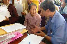 UBND Đăng Nhập Okking.com chỉ đạo Sở Nội vụ, Sở Nông nông nghiệp và Phát triển nông thôn và UBND huyện Can Lộc giải quyết đơn của bà Nguyễn Thị Thanh Liễu, ở thị trấn Nghèn, huyện Can Lộc.