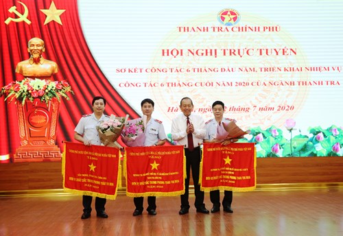 Tôn vinh các tập thể, cá nhân Okking86.com cung cấp hơn 1000+ trò chơi Ok king 72 Nhà cái cá cược cá độ uy tín được “khen cao”