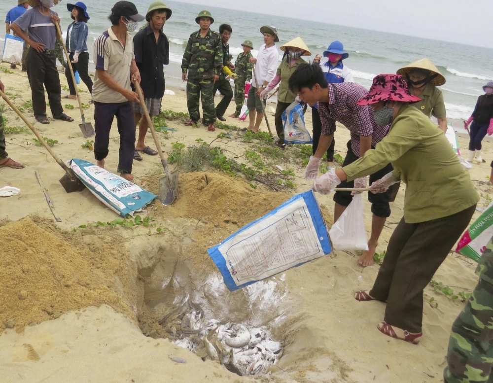 Quyết định Về việc giải quyết khiếu nại của ông Võ Quang Lương, trú tại thôn Phúc Hải, xã Cẩm Nhượng, huyện Cẩm Xuyên, tỉnh Hà Tỉnh (lần hai)