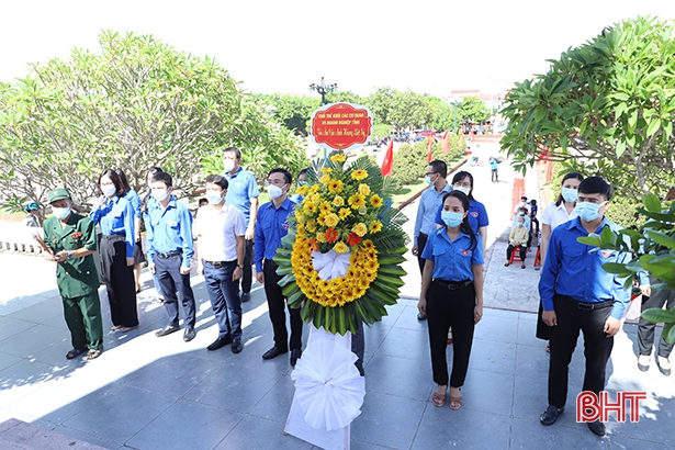 Đoàn Khối CCQ&DN Hà Tĩnh triển khai nhiều hoạt động tri ân ý nghĩa