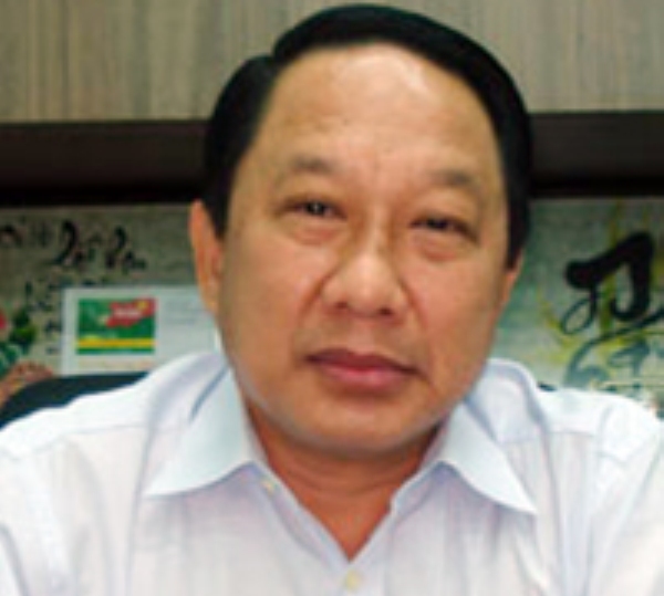 “Cất vó” quan tham 