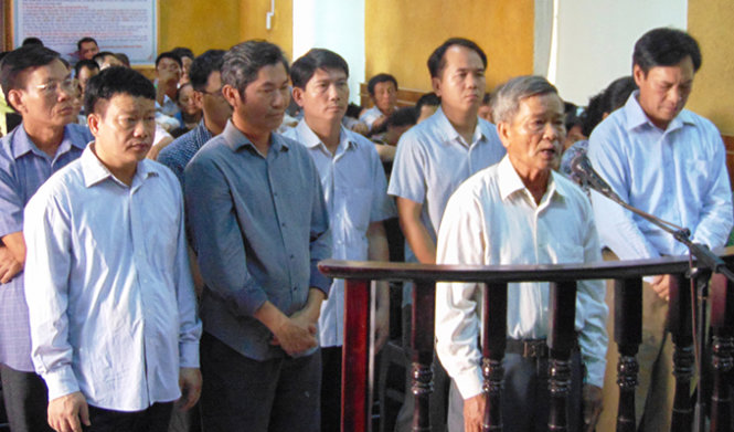  Sai phạm trong đền bù, nguyên phó chủ tịch huyện lãnh án 
